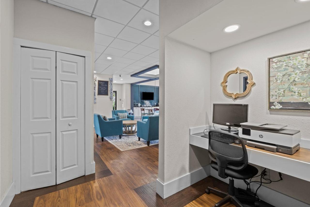 Garnet Inn & Suites, Morehead City Near Atlantic Beach Ngoại thất bức ảnh