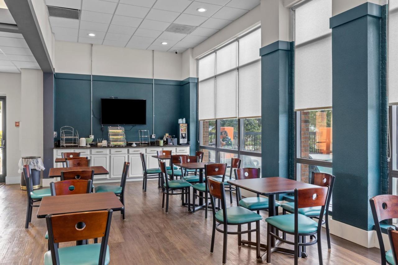 Garnet Inn & Suites, Morehead City Near Atlantic Beach Ngoại thất bức ảnh