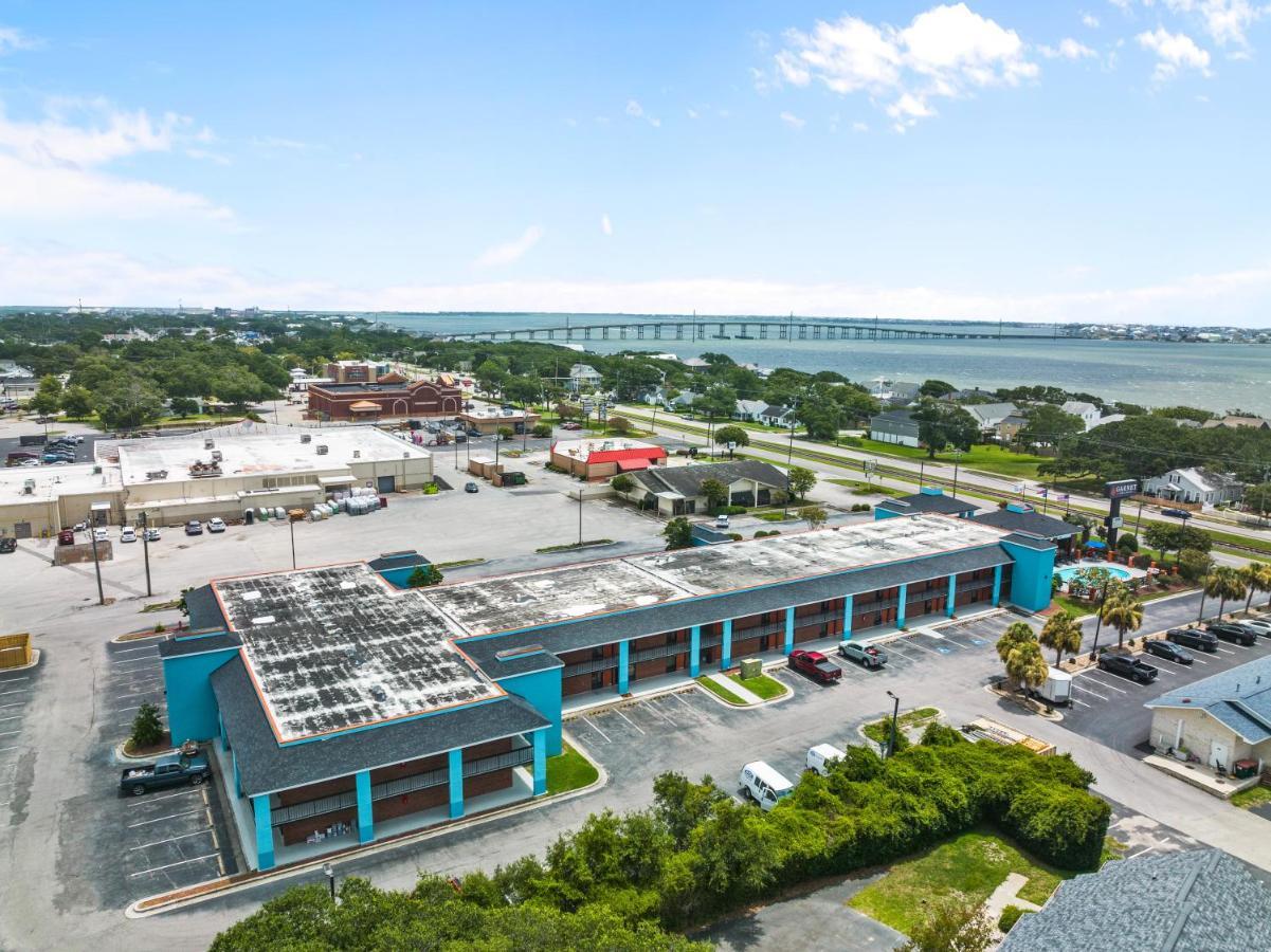 Garnet Inn & Suites, Morehead City Near Atlantic Beach Ngoại thất bức ảnh