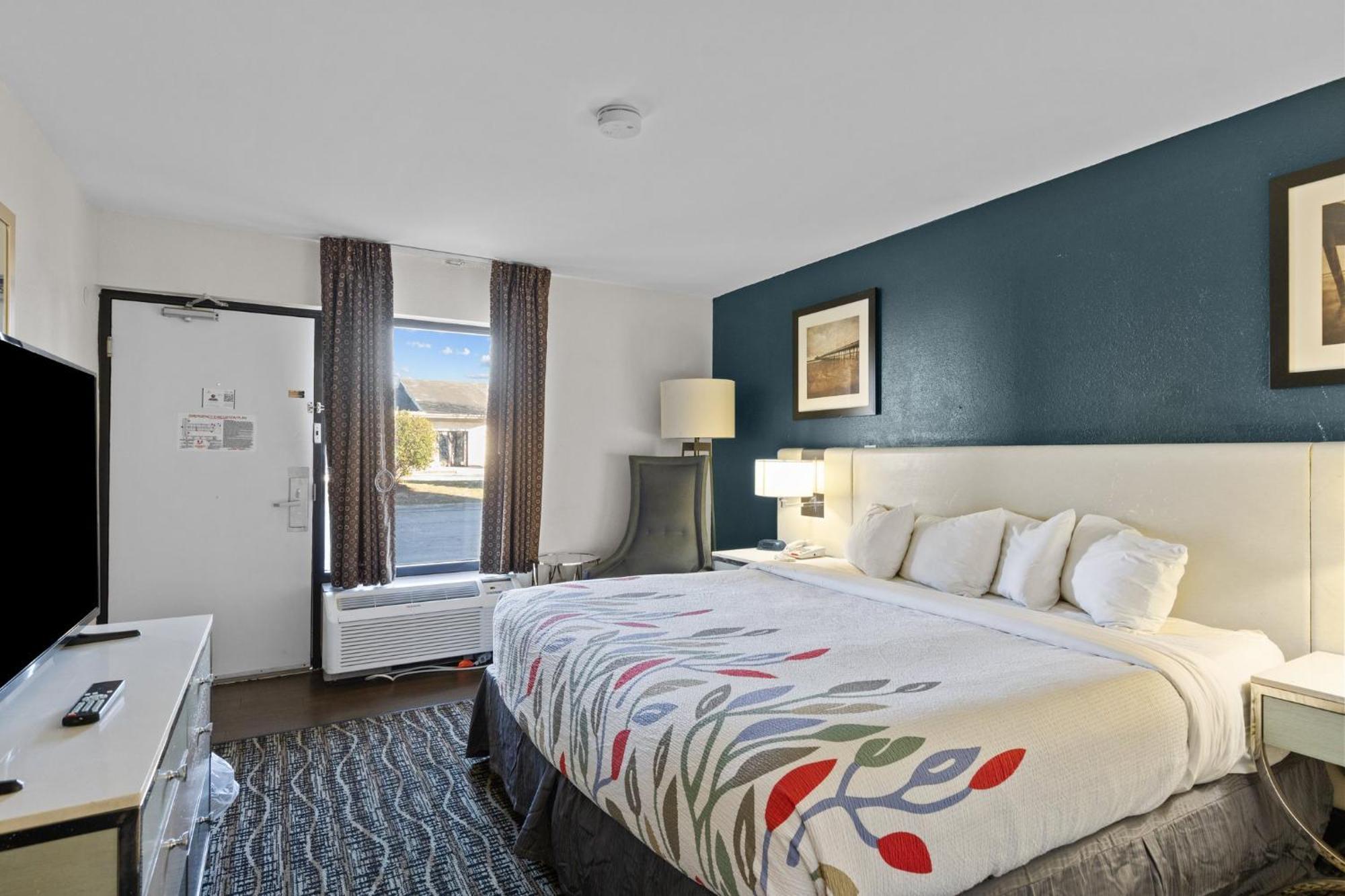 Garnet Inn & Suites, Morehead City Near Atlantic Beach Ngoại thất bức ảnh